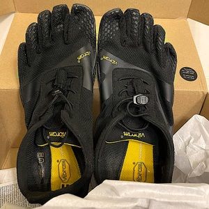 Women’s Black/Yellow Vibram Five Fingers KSO EVO Shoes